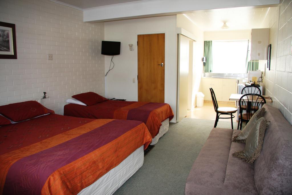 Kuirau Park Motor Lodge- Thermal Mineral Pool Rotorua Bilik gambar
