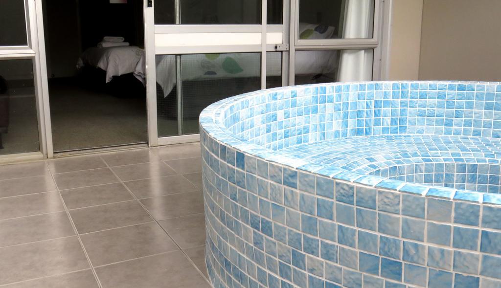 Kuirau Park Motor Lodge- Thermal Mineral Pool Rotorua Bilik gambar