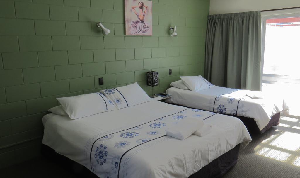 Kuirau Park Motor Lodge- Thermal Mineral Pool Rotorua Bilik gambar