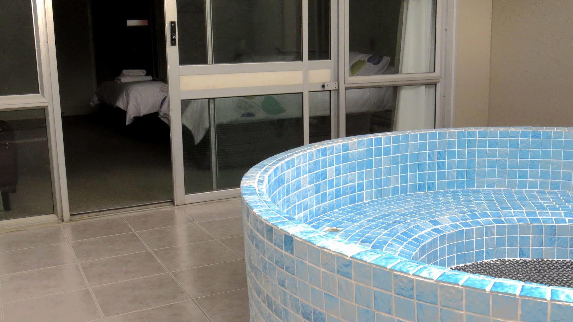 Kuirau Park Motor Lodge- Thermal Mineral Pool Rotorua Luaran gambar
